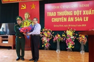 Quảng Bình: Khen thưởng ban chuyên án vụ bắt hơn 100 nghìn viên ma túy