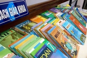 Giá SGK tăng từ 1.000 đồng đến 1.800 đồng/cuốn