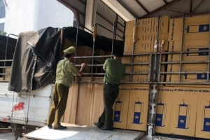 Nghệ An: Bắt gọn lô hàng lậu trị giá 700 triệu đồng