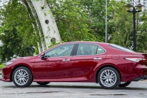 Toyota Việt Nam tiết lộ thông tin về dòng Camry 2019