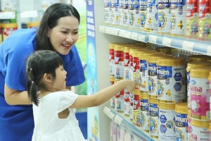 Sữa nước và sữa bột dành cho trẻ em của Vinamilk dẫn đầu thị trường