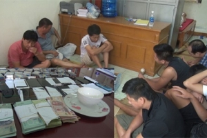 Thanh Hóa: Phá sới bạc dưới hình thức “xóc đĩa” bắt giữ 18 đối tượng liên quan