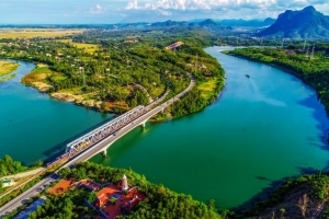 5 ngày nghỉ lễ 30/4 - 1/5: Hơn 250.000 lượt khách du lịch đến Quảng Bình