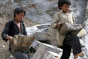 Dự thảo Bộ luật Lao động (sửa đổi): Trẻ em dưới 15 tuổi làm những việc gì?