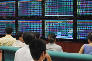 Chậm công bố thông tin, 12 cổ phiếu bị tạm ngừng giao dịch trên UPCoM