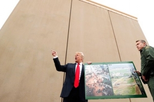 Ông Trump bất ngờ đánh thuế Mexico để giải quyết khủng hoảng nhập cư