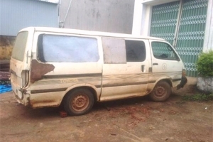 Kon Tum: Vận chuyển gỗ lậu, bị phát hiện dọa đốt xe phi tang