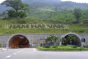 Hầm đường bộ Hải Vân 2: 3 tháng nữa sẽ thông hầm