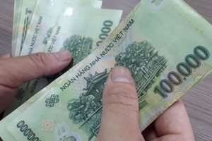 Lương tối thiểu vùng năm 2020 sẽ tăng thêm tối đa 240.000 đồng/tháng