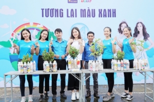 Miss World Việt Nam 2019: Á hậu Bùi Phương Nga cùng dàn thí sinh hành động bảo vệ môi trường