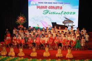 Hải Phòng: Hơn 100 'nhạc công' nhí biểu diễn tại Piano Sonata Festival 2019