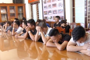 Thanh Hóa: 18 đối tượng mở 'tiệc' ma túy mừng sinh nhật trong quán karaoke