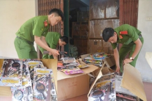 Nghệ An: Phát hiện, thu giữ hàng nghìn khẩu súng đồ chơi nguy hiểm
