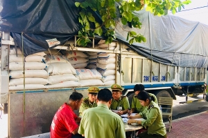 Bình Định: Thu giữ 30 tấn đường Thái Lan nhập lậu