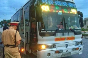 Phạt 120 triệu xe giường nằm nhồi nhét gần 90 khách dịp nghỉ lễ 2/9