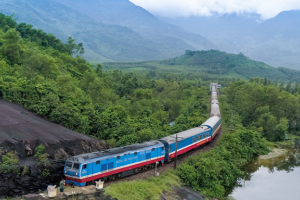 Đường sắt đổi giờ xuất phát hàng loạt tàu khách chạy trên tuyến Thống Nhất