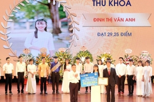 Tập đoàn Bảo Việt (BVH): Sát cánh cùng sinh viên ngành tài chính - bảo hiểm