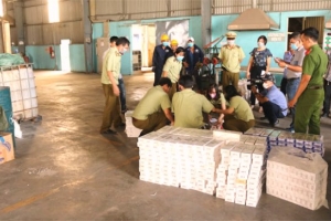 Bình Định: Tiêu hủy 26.000 bao thuốc lá nhập lậu