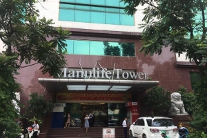 Khách hàng “tố” Manulife Việt Nam tự ý thay đổi hợp đồng?