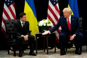 Nội dung cuộc điện đàm gây tranh cãi giữa lãnh đạo Mỹ và Ukraine