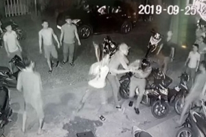 Kon Tum: Nổ súng chỉ thiên ngăn hỗn chiến, 3 công an vẫn bị đánh trọng thương