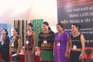 Ra mắt mạng lưới dệt thổ cẩm miền Trung - Tây Nguyên