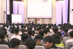 Đà Nẵng: Gần 1.000 người yêu công nghệ đến “trải nghiệm” DevFest-Hackathon 2019