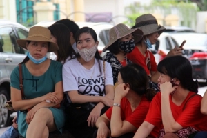 Bộ Nội vụ yêu cầu tuyển dụng đặc cách giáo viên hợp đồng