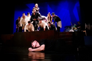‘Romeo và Juliet’ tái hiện trên sân khấu Nhà hát Tuổi trẻ