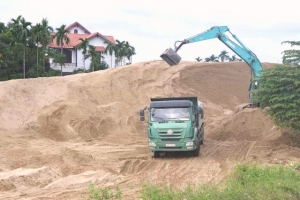 TX Điện Bàn (Quảng Nam), vụ “núi cát" trái phép khổng lồ: Hành xử lạ của Chủ tịch xã