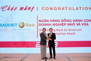 BAOVIET Bank nhận giải Ngân hàng đồng hành cùng Doanh nghiệp nhỏ và vừa 2019