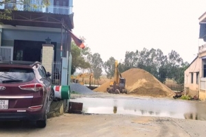 Quảng Nam: Bến thủy nội địa trái phép công khai hoạt động sau lệnh cấm của chính quyền