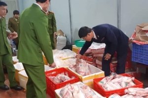 Hà Nội: Liên tiếp phát hiện nhiều vụ vận chuyển thực phẩm không đảm bảo vệ sinh