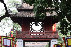 Hà Nội tạm dừng đón khách tại một số điểm tham quan