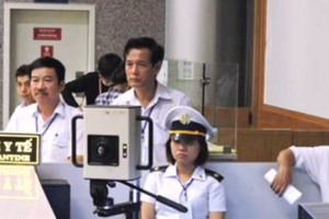 Đà Nẵng: Dành nhiều quan tâm về chế độ phụ cấp cho cán bộ y tế, NLĐ chống dịch Covid-19