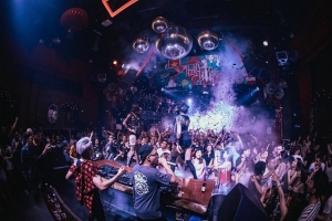 Thanh Hóa dừng tất cả các hoạt động tại các quán bar, vũ trường, karaoke để phòng chống dịch COVID- 19
