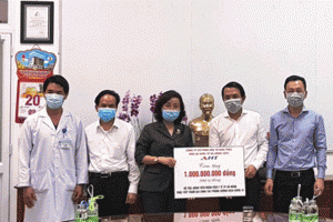 Đà Nẵng: Tiếp nhận 1 tỷ đồng hỗ trợ các tập thể, cá nhân phòng, chống Covid-19