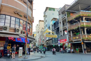 TP.HCM đóng cửa nhà hàng, quán bia, tiệm hớt tóc đến hết tháng 3