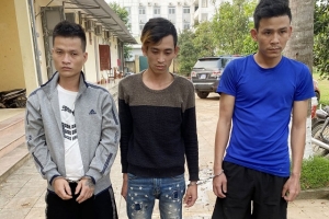 Thanh Hóa: Bắt 3 đối tượng tàng trữ, tổ chức sử dụng ma túy