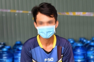 Khởi tố người đàn ông trốn cách ly về thăm vợ