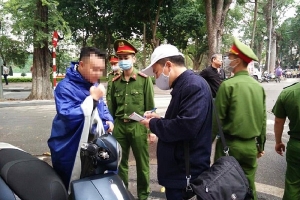 Hà Nội ban hành 13 mức phạt khi vi phạm chỉ thị phòng chống Covid-19