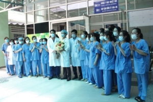Đội ngũ điều trị Covid-19 của Bệnh viện Đà Nẵng cách ly 14 ngày tại khách sạn