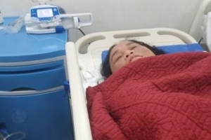 “Mẹ ơi, đừng bỏ lại con để theo cha và anh”