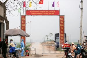 Thường Tín (Hà Nội): Lập 11 chốt kiểm soát, khử khuẩn toàn bộ thôn Đông Cứu