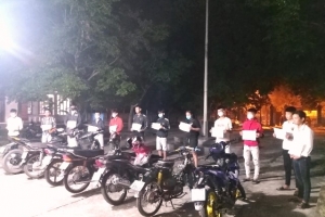 Quảng Nam: 12 thanh niên tụ tập đua xe trên cầu Giao Thủy