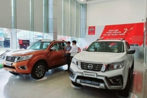 Dỡ lệnh cách ly, đại lý ô tô rục rịch giao xe, hồi sinh thị trường
