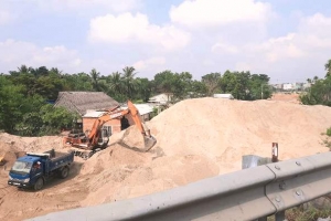 P. Điện An-TX. Điện Bàn (Quảng Nam): Bãi tập kết cát trái phép 'vô tư' hoạt động