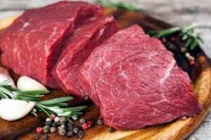 Giá cả thị trường 1/5: Siêu thị giảm mạnh giá thịt lợn, thức ăn nhanh dịp nghỉ lễ