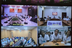 Gần 40 người đăng kí hiến phổi để cứu sông phi công người Anh mắc Covid-19