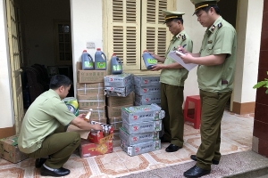 Lạng Sơn: Bắt giữ vụ vận chuyển thực phẩm nhập lậu